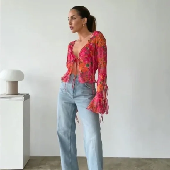 RUMORED East End Top - Picture 5 of 7